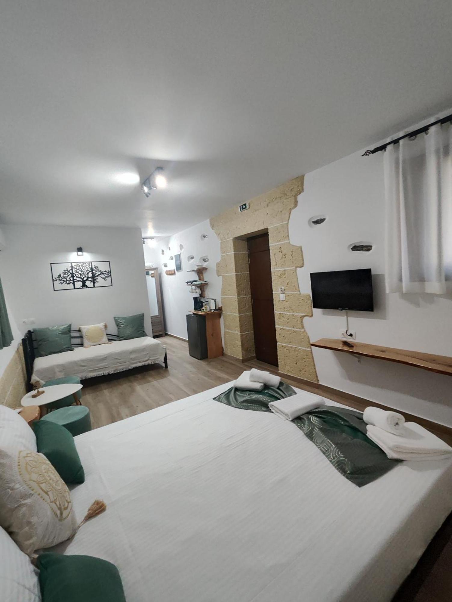 Orange Garden Double Rooms Kala Nera Bagian luar foto